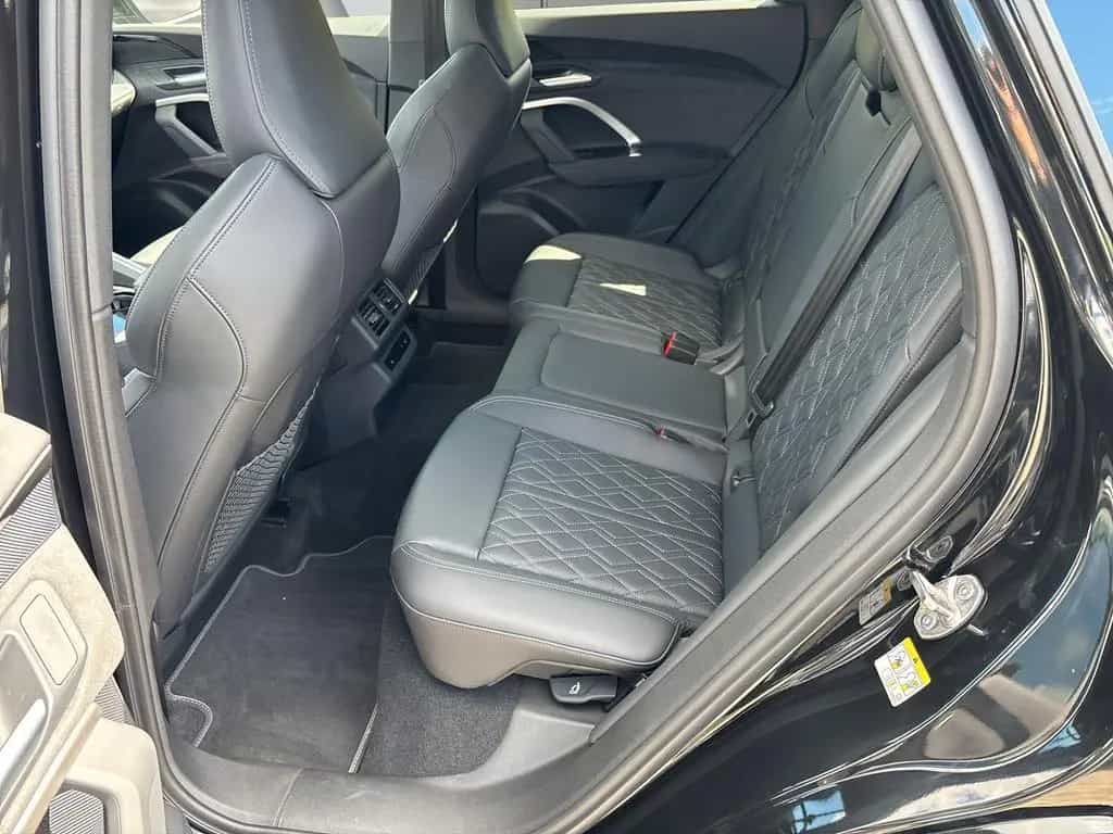 Audi SQ5 Sportback*21*Luft*Pano*Standhzg*TechPro*AHK* 09/2025-photo-9