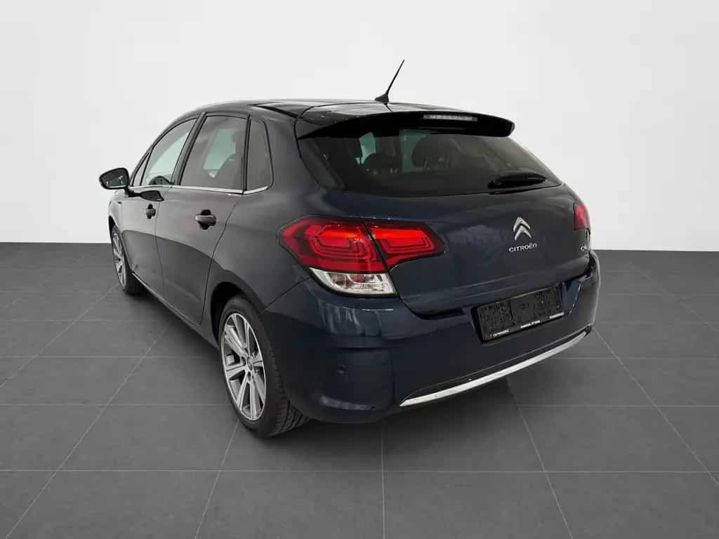 Citroën C4 Lim. Attraction 04/2015-photo-2