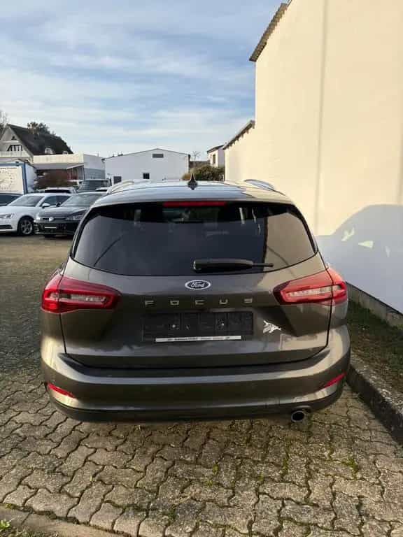 Ford Focus 1,0 EcoBoost 92kW ST-Line Turnier 07/2022-photo-2