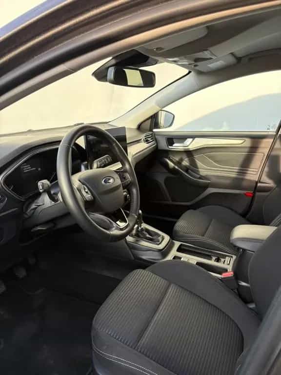 Ford Focus 1,0 EcoBoost 92kW ST-Line Turnier 07/2022-photo-6