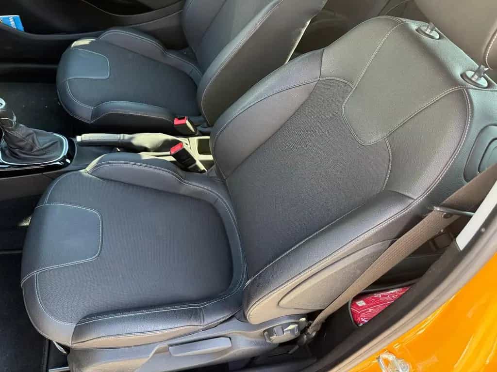 Opel Adam GLAM 1.0 ECOTEC ecoFLEX 85kW 01/2016-photo-9