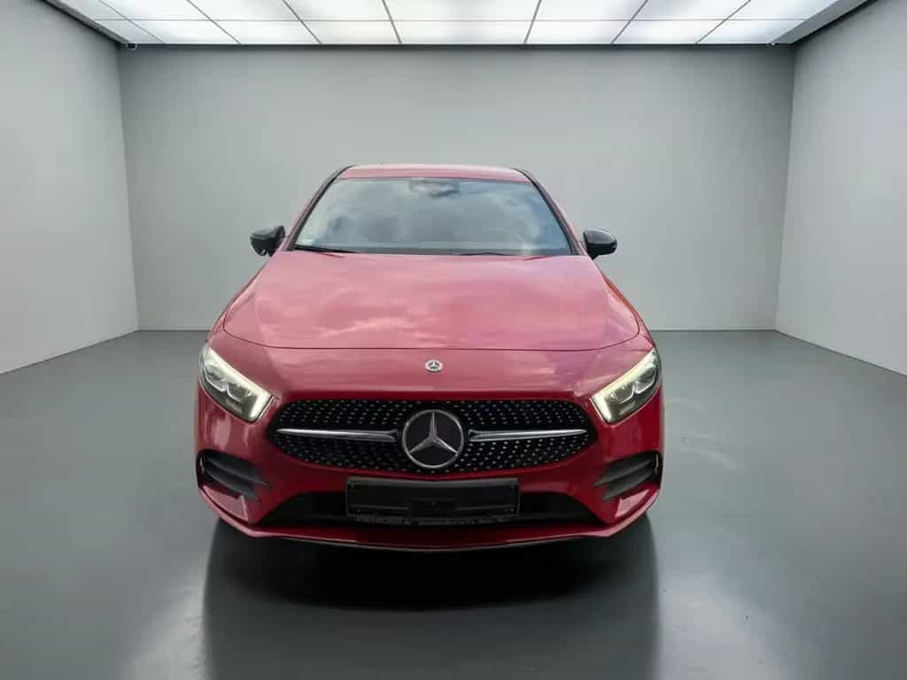 Mercedes-Benz A-Class 200 AMG LINE BURM*MBUX*LED*RÜCKKAM*DISTR+*TOP 05/2018-photo-1