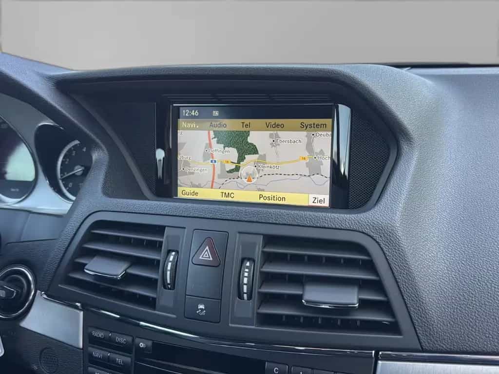 Mercedes-Benz E 350 CGI Cabrio AMG Line Aut.*Navi-Leder-18Zoll 05/2010-photo-15