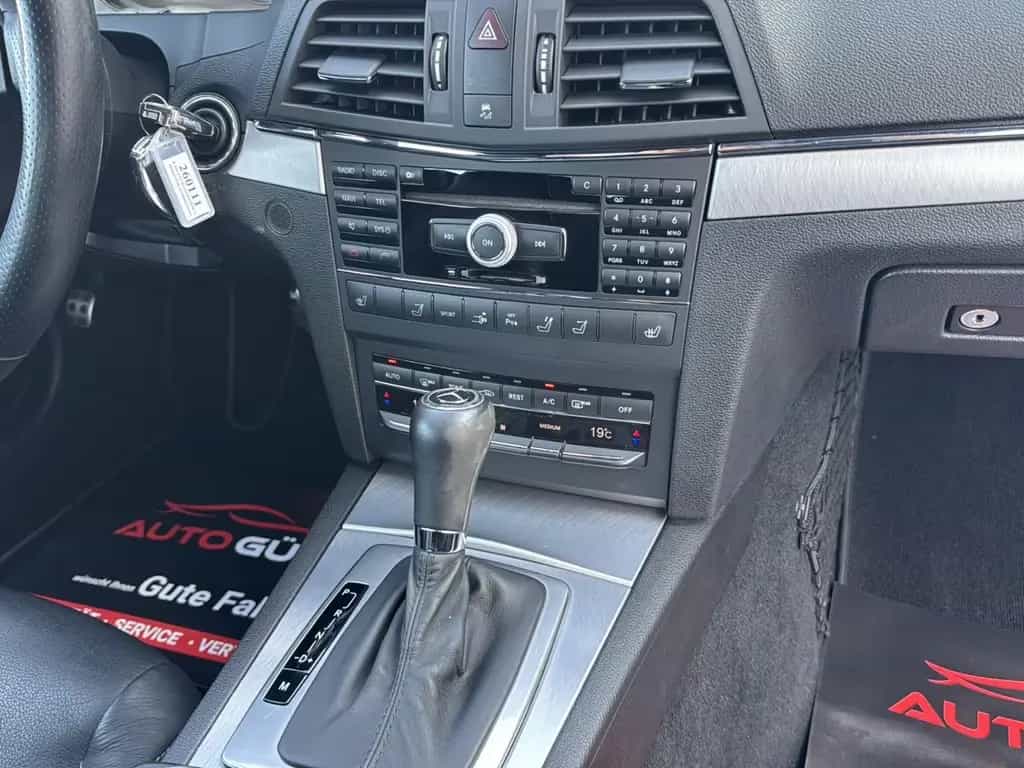 Mercedes-Benz E 350 CGI Cabrio AMG Line Aut.*Navi-Leder-18Zoll 05/2010-photo-16