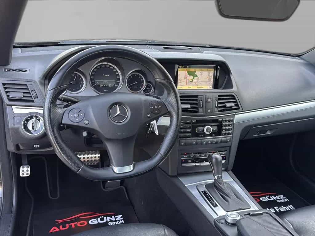 Mercedes-Benz E 350 CGI Cabrio AMG Line Aut.*Navi-Leder-18Zoll 05/2010-photo-9