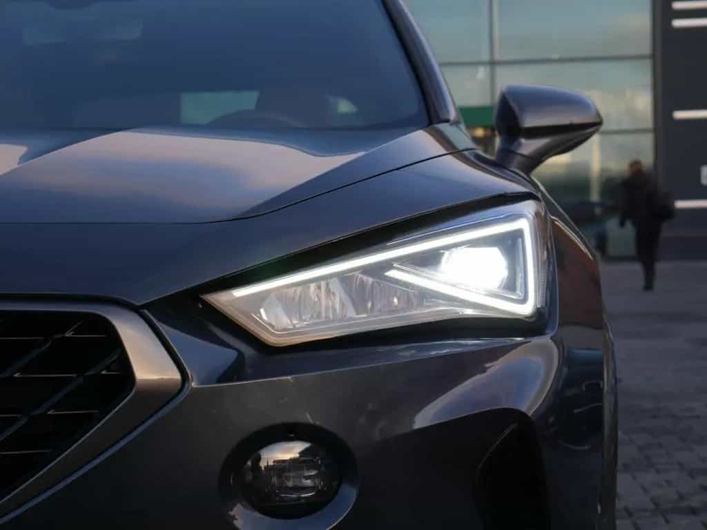 Cupra Formentor 1.5 TSI DSG NAVI AHK ACC LED PANO 360° 11/2021-photo-25