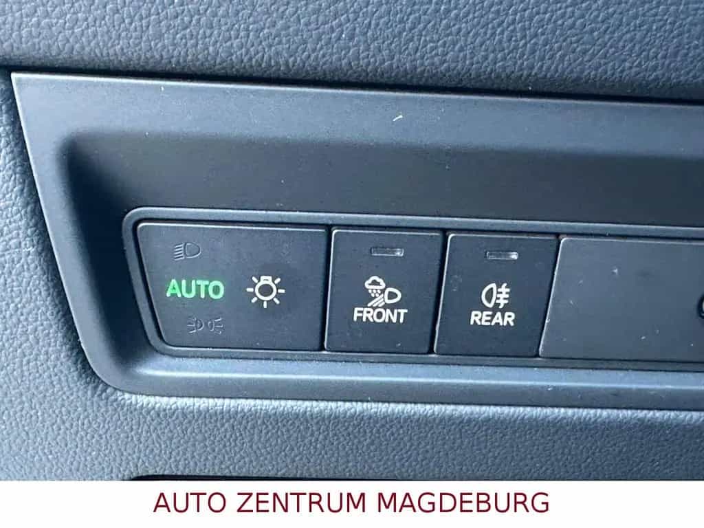 Volkswagen Touareg Drive Elegance 4Motion*LED*STHZG*AUTOM.* 04/2020-photo-23