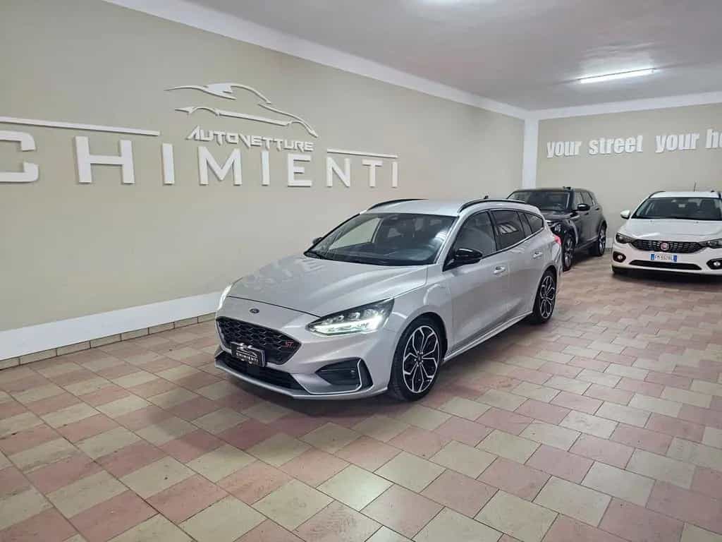 Ford Focus 1.5 EcoBlue 120 CV automatico SW ST-L 12/2019-photo-3