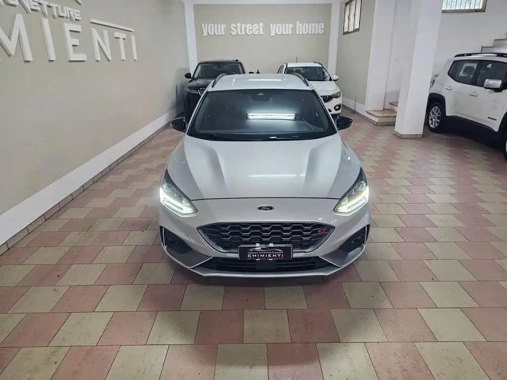 Ford Focus 1.5 EcoBlue 120 CV automatico SW ST-L 12/2019-photo-6