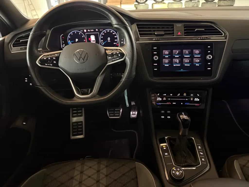 Volkswagen Tiguan Allspace 2.0 TSI R-Line 4M Matrix/H&K/360 04/2022-photo-17