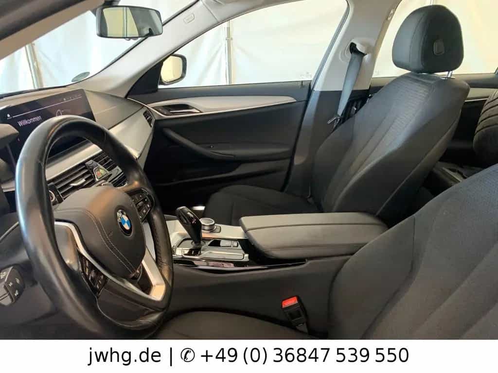 BMW 5 Series 520 d Touring|LiveCockpitProf|Kamera|Temp.|AHK 02/2022-photo-8