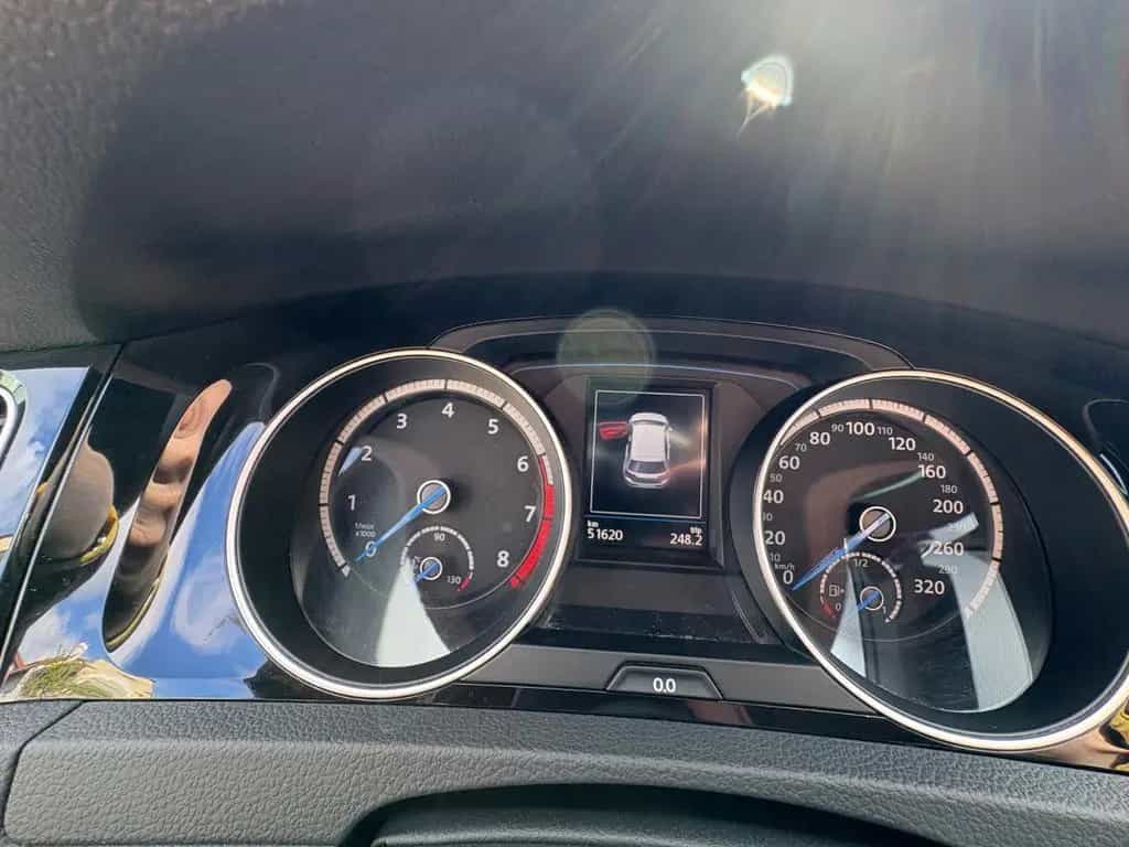 Volkswagen Golf 2.0 TSI DSG 4MOTION R R 01/2018-photo-7