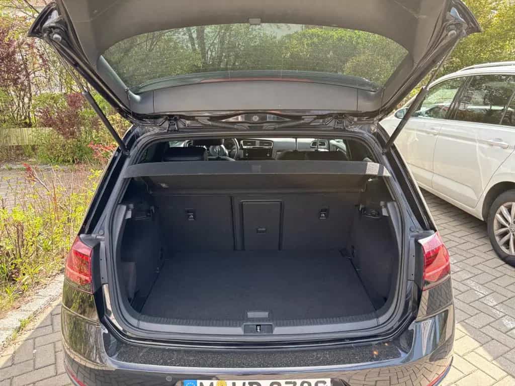 Volkswagen Golf 2.0 TSI DSG 4MOTION R R 01/2018-photo-8