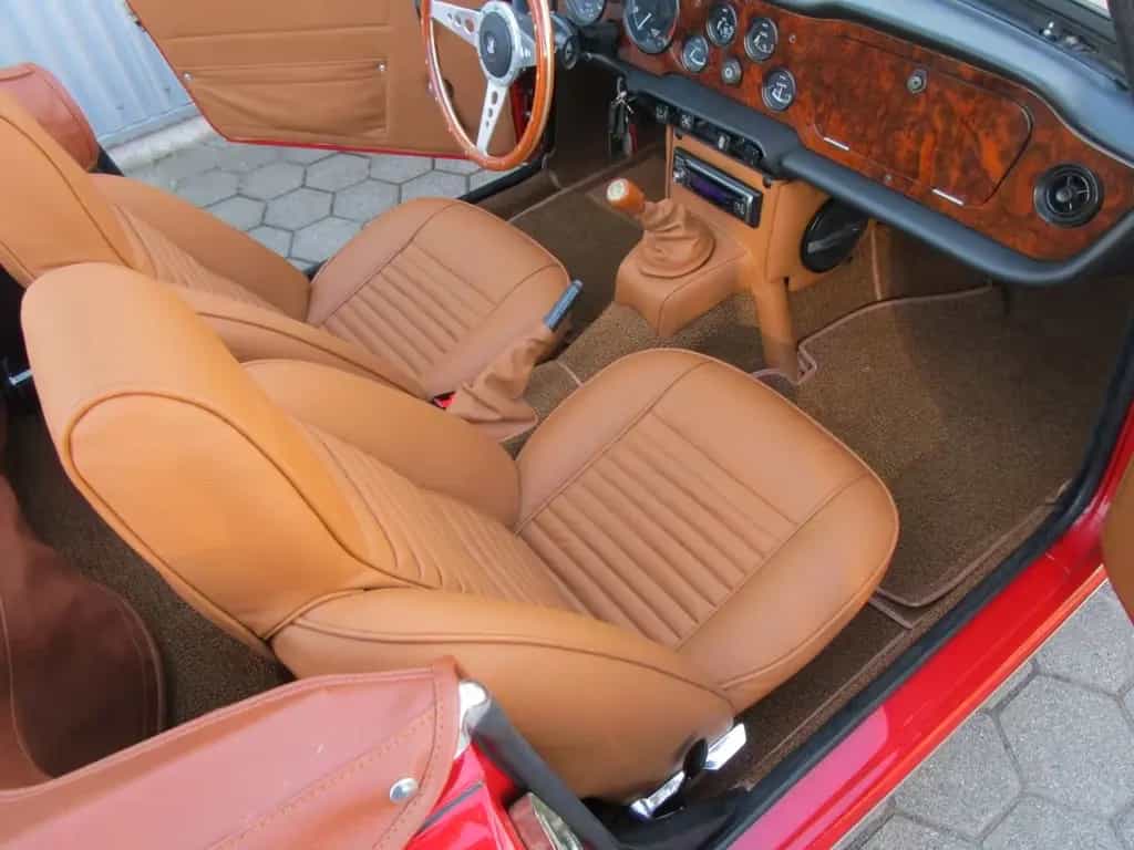 Triumph TR6 11/1971-photo-8