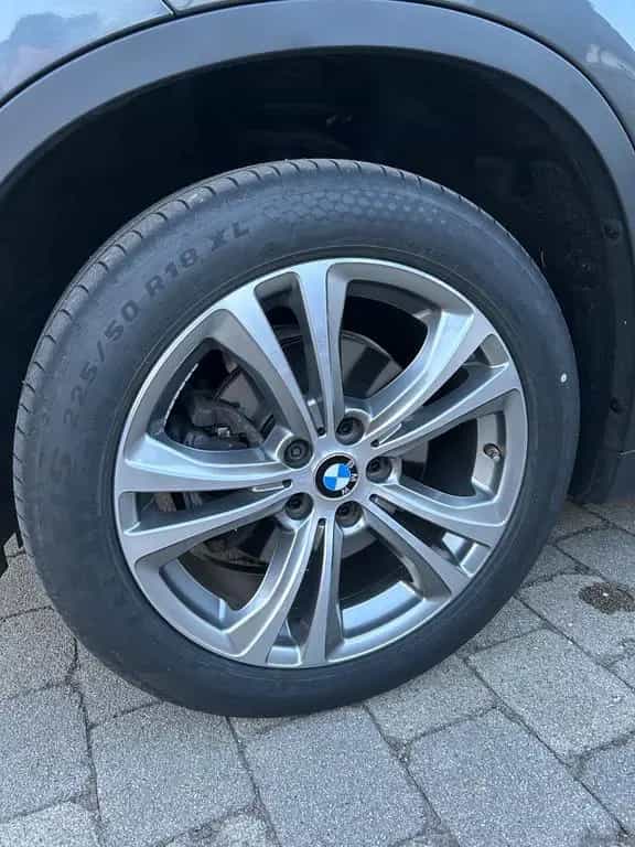 BMW X1 sDrive 18 d Sport Line+Autom.+Hifi+SHZ+Navi+ 01/2019-photo-5