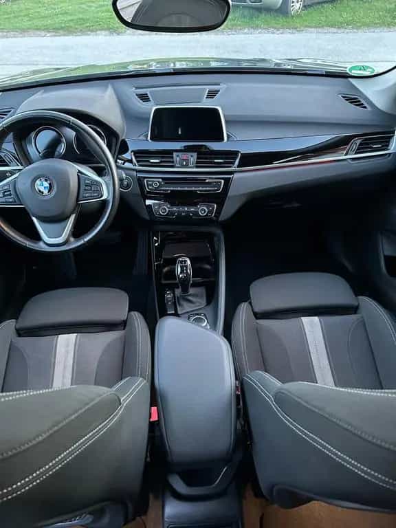 BMW X1 sDrive 18 d Sport Line+Autom.+Hifi+SHZ+Navi+ 01/2019-photo-7