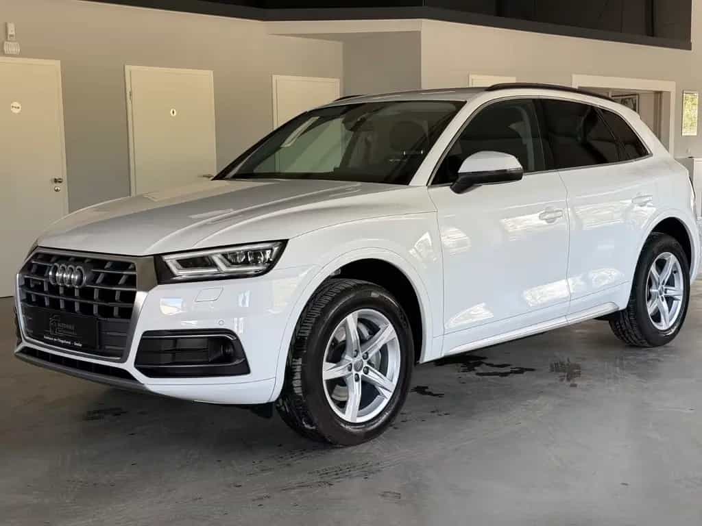 Audi Q5 40 TDI quattro sport Matrix/Kam/SHZ/Navi/AHK 11/2020-photo-0