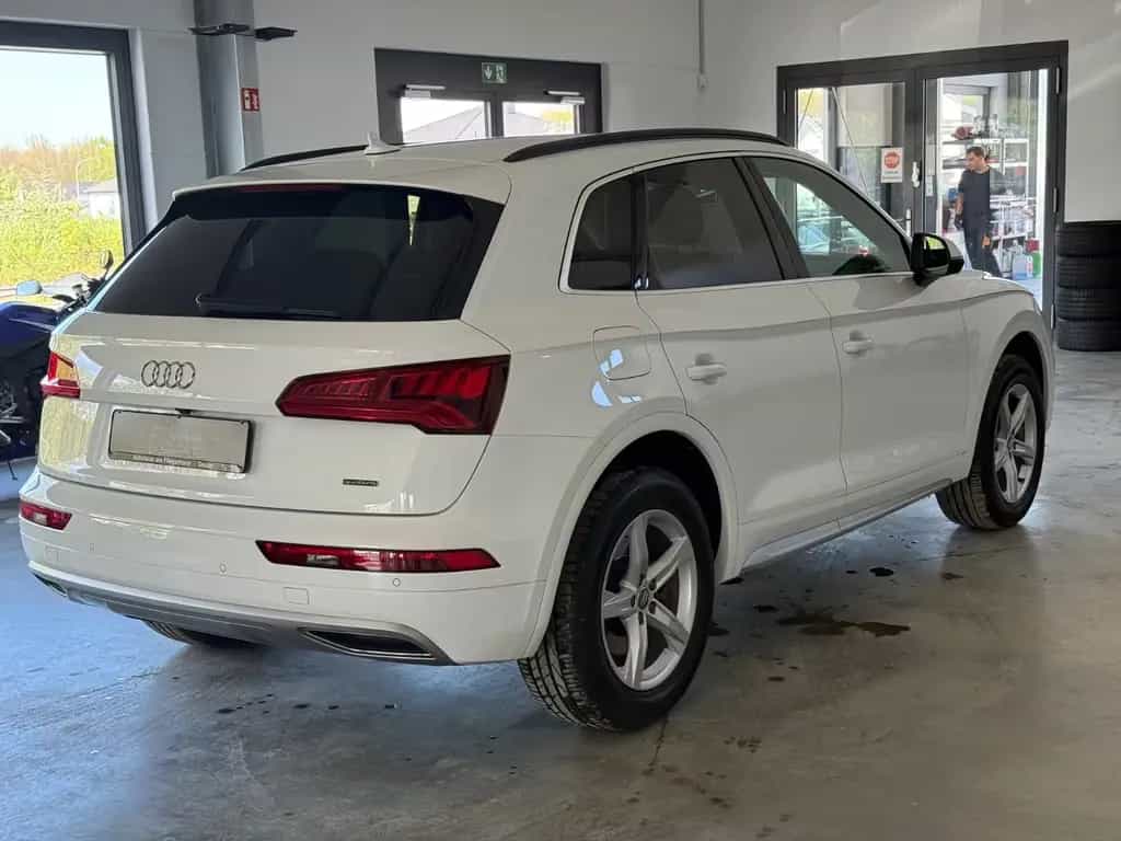 Audi Q5 40 TDI quattro sport Matrix/Kam/SHZ/Navi/AHK 11/2020-photo-2