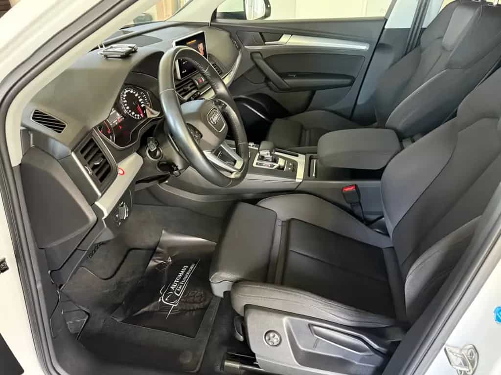 Audi Q5 40 TDI quattro sport Matrix/Kam/SHZ/Navi/AHK 11/2020-photo-6