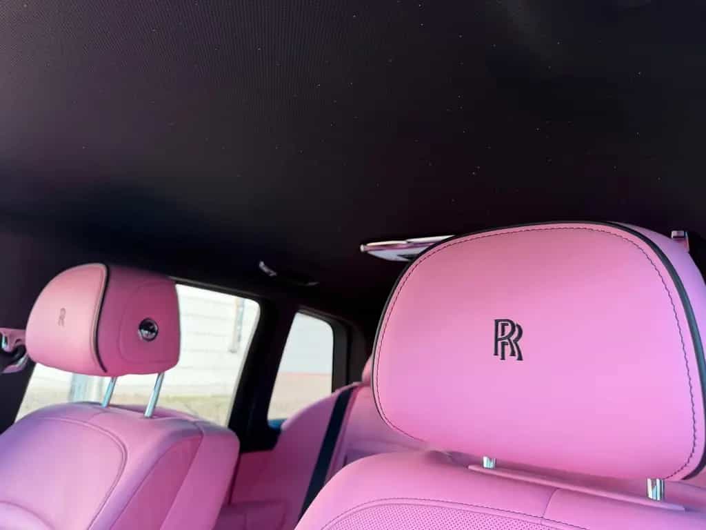 Rolls-Royce Cullinan Exlusive Pink-Interior Einzelstück 04/2023-photo-14