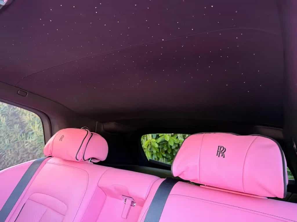 Rolls-Royce Cullinan Exlusive Pink-Interior Einzelstück 04/2023-photo-32