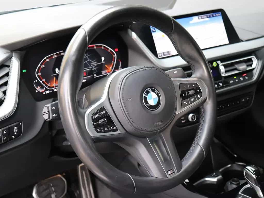 BMW 2 Series 220i Gran Coupé M Sport HiFi LED Shz 03/2023-photo-9