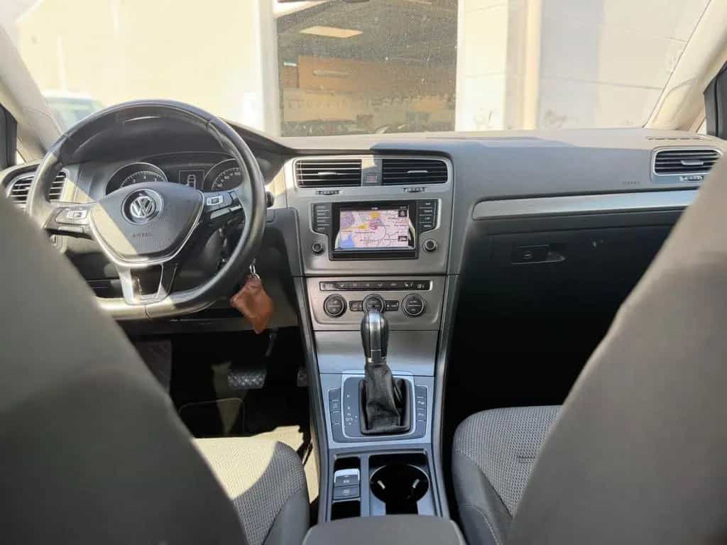 Volkswagen Golf VII Lim. Comfortline BMT*AUTOMATIK* 06/2014-photo-16