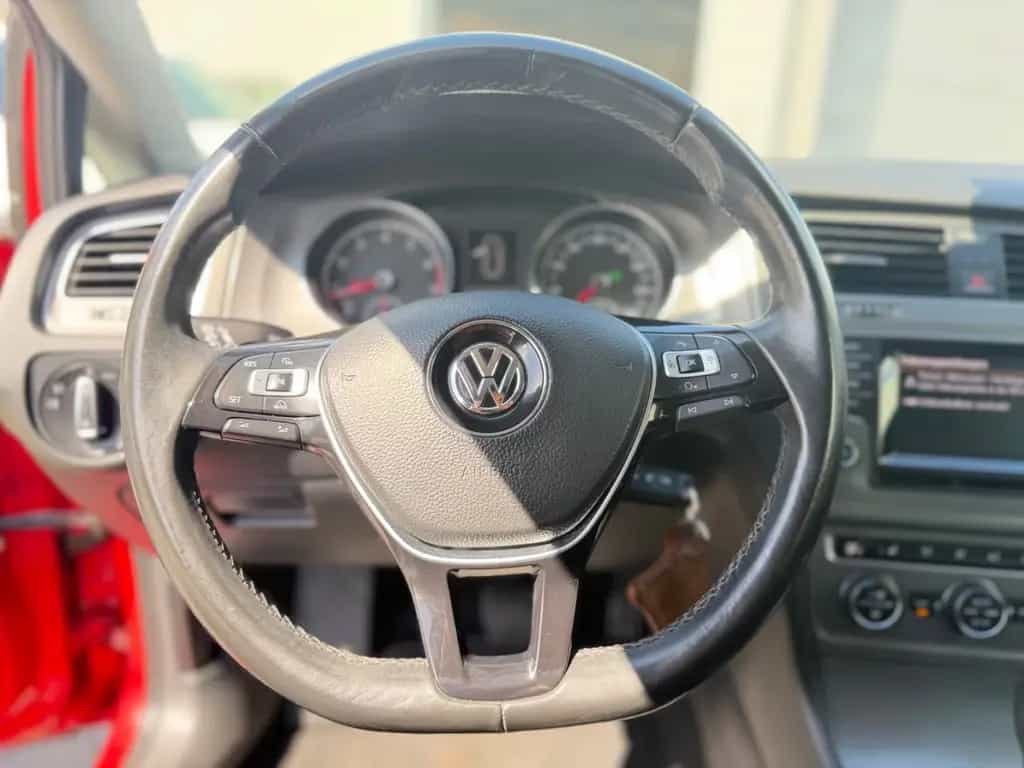 Volkswagen Golf VII Lim. Comfortline BMT*AUTOMATIK* 06/2014-photo-17