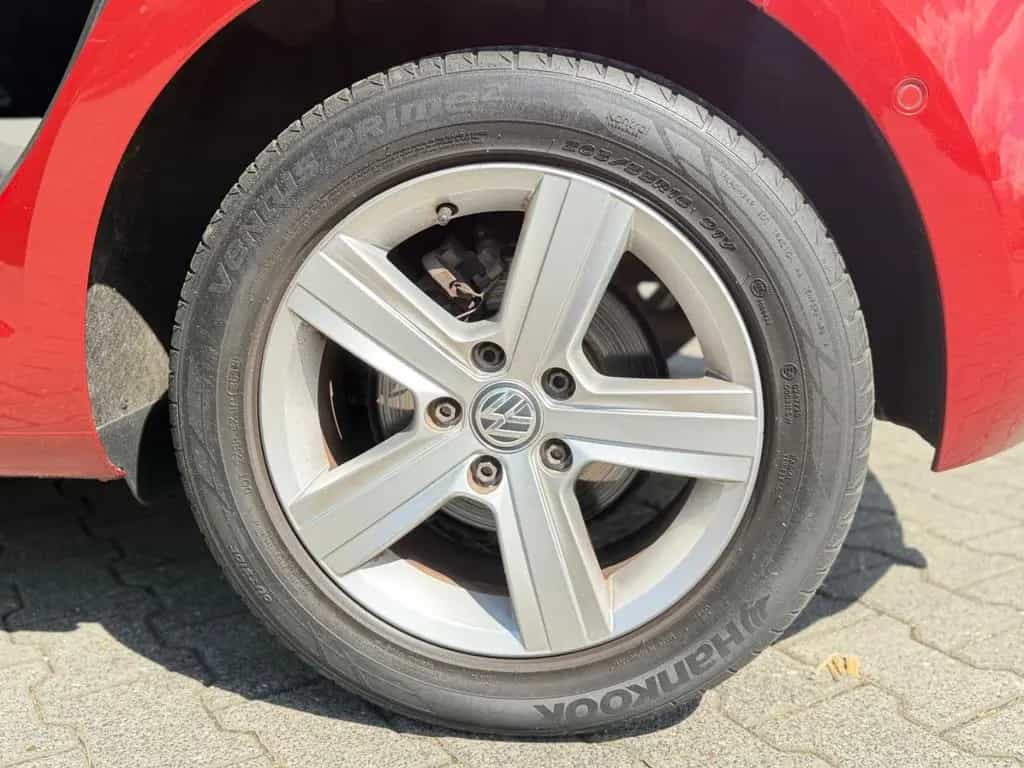Volkswagen Golf VII Lim. Comfortline BMT*AUTOMATIK* 06/2014-photo-29