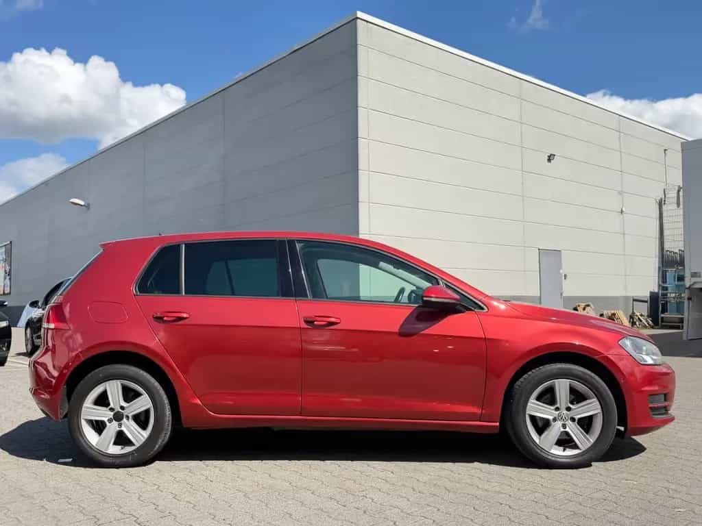 Volkswagen Golf VII Lim. Comfortline BMT*AUTOMATIK* 06/2014-photo-8