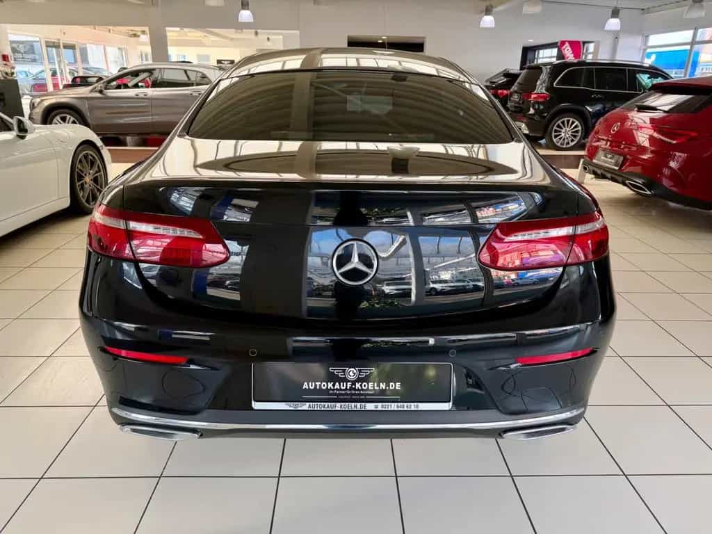 Mercedes-Benz E-Class 200 E Coupe Avantgarde/Leder/Navi/LED 06/2018-photo-4