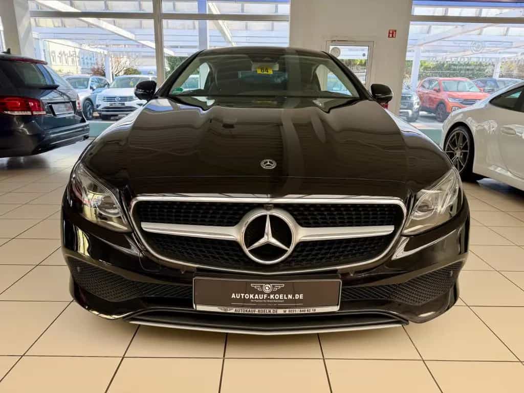 Mercedes-Benz E-Class 200 E Coupe Avantgarde/Leder/Navi/LED 06/2018-photo-5