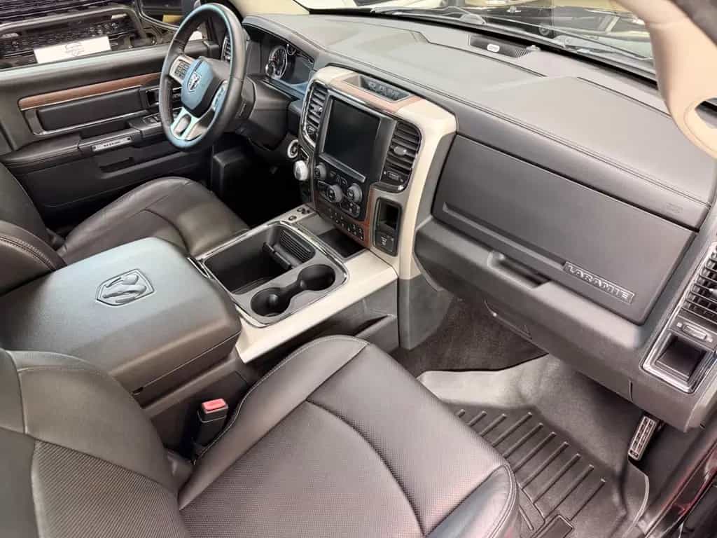 Dodge RAM 1500 3.0 EcoDiesel Laramie 4X4 RAM-BOX Luft 10/2016-photo-23