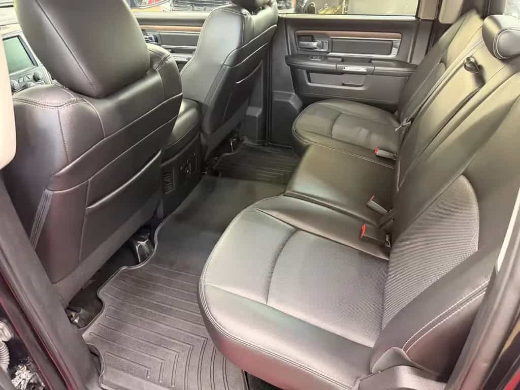 Dodge RAM 1500 3.0 EcoDiesel Laramie 4X4 RAM-BOX Luft 10/2016-photo-29