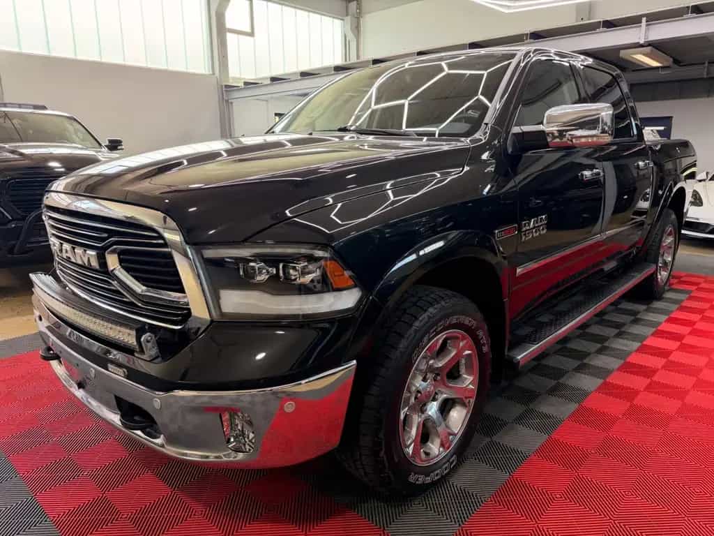 Dodge RAM 1500 3.0 EcoDiesel Laramie 4X4 RAM-BOX Luft 10/2016-photo-3