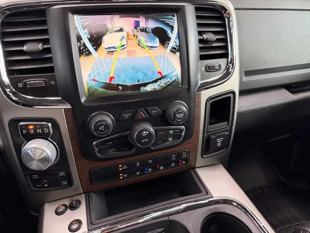 Dodge RAM 1500 3.0 EcoDiesel Laramie 4X4 RAM-BOX Luft 10/2016-photo-39