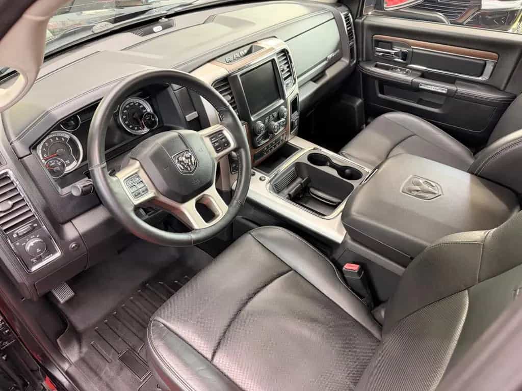 Dodge RAM 1500 3.0 EcoDiesel Laramie 4X4 RAM-BOX Luft 10/2016-photo-40