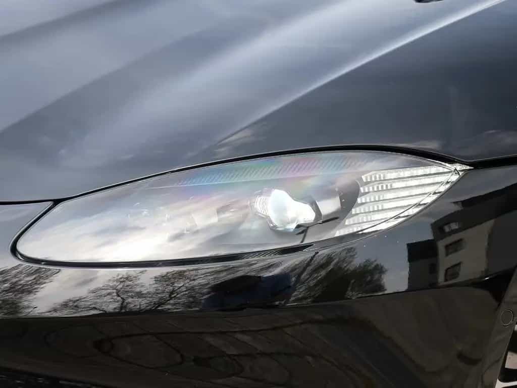 Aston Martin V8 Vantage Vantage F1 Jet Black / Phantom Grey Carbondach 12/2023-photo-12