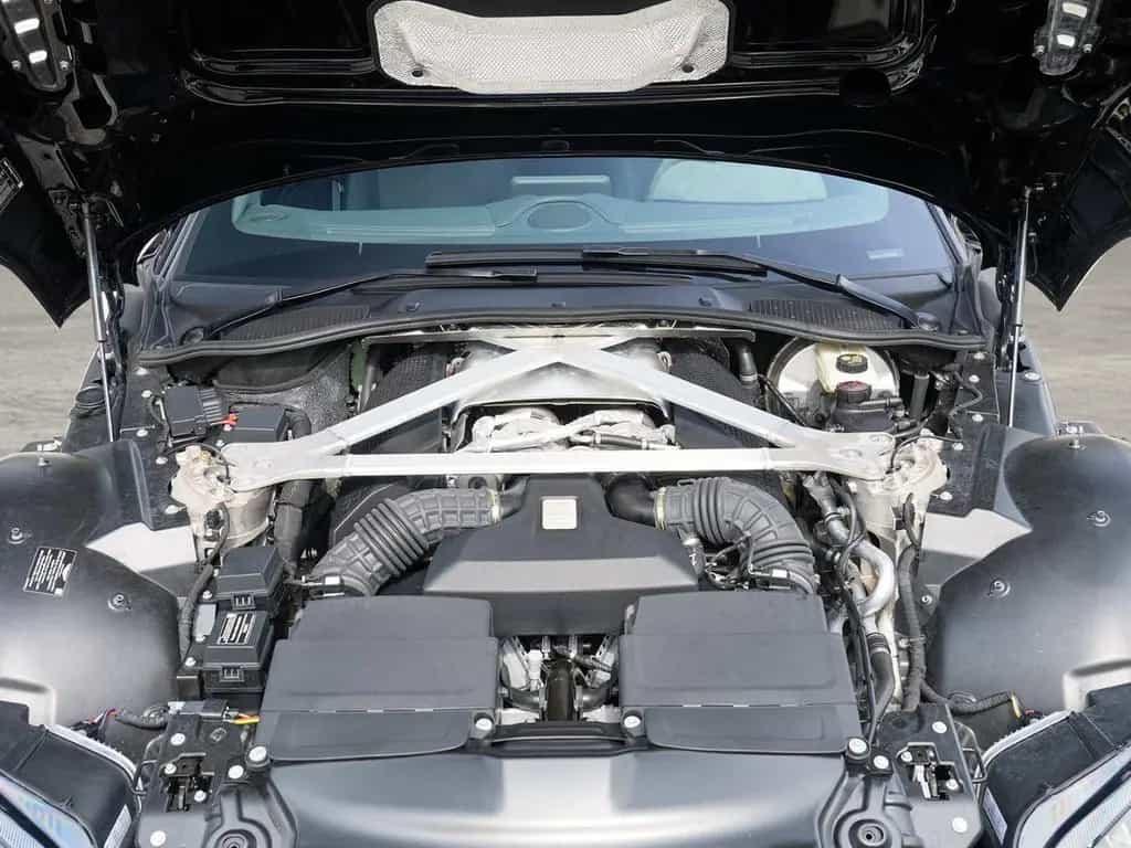 Aston Martin V8 Vantage Vantage F1 Jet Black / Phantom Grey Carbondach 12/2023-photo-20