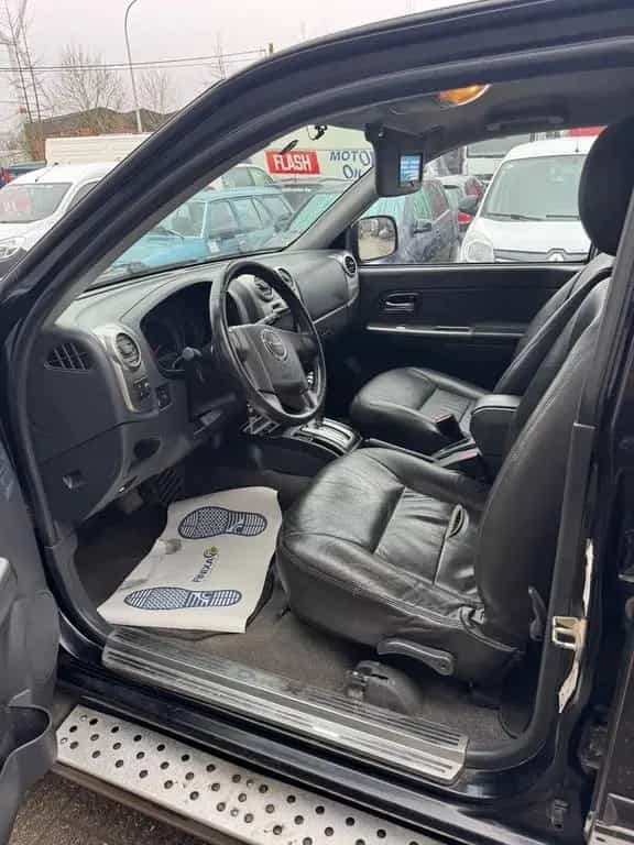 Isuzu D-Max **BELGIAN ORIGINE-AC-AUTOMATIC-4WD** 03/2010-photo-10