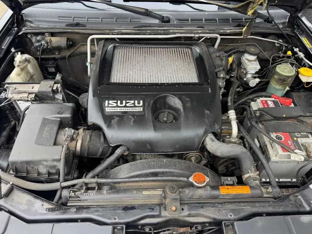 Isuzu D-Max **BELGIAN ORIGINE-AC-AUTOMATIC-4WD** 03/2010-photo-16