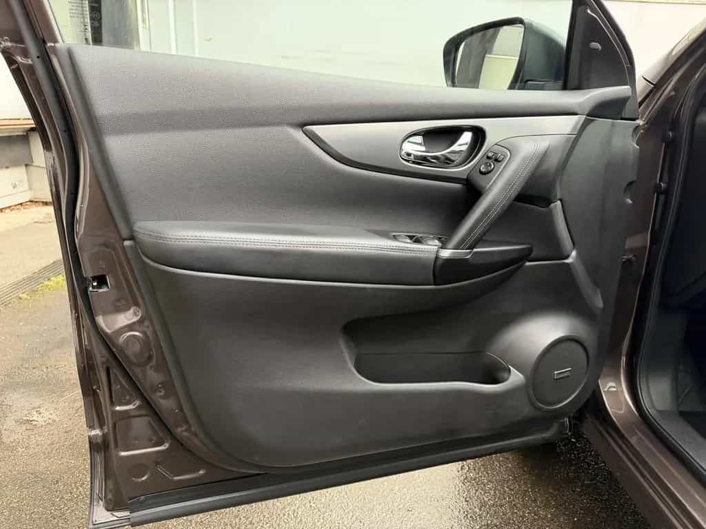 Nissan Qashqai 1.7 dCi Tekna LED Navi Pano Kamera AHK 05/2019-photo-10