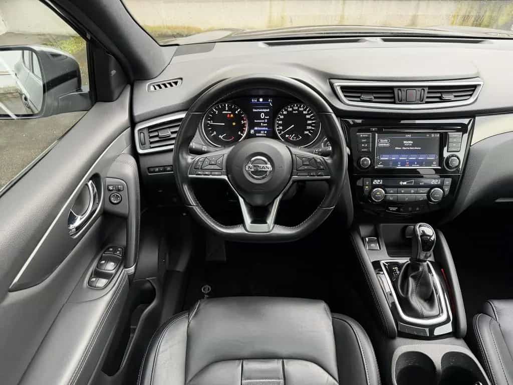 Nissan Qashqai 1.7 dCi Tekna LED Navi Pano Kamera AHK 05/2019-photo-16