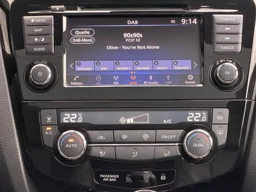 Nissan Qashqai 1.7 dCi Tekna LED Navi Pano Kamera AHK 05/2019-photo-19