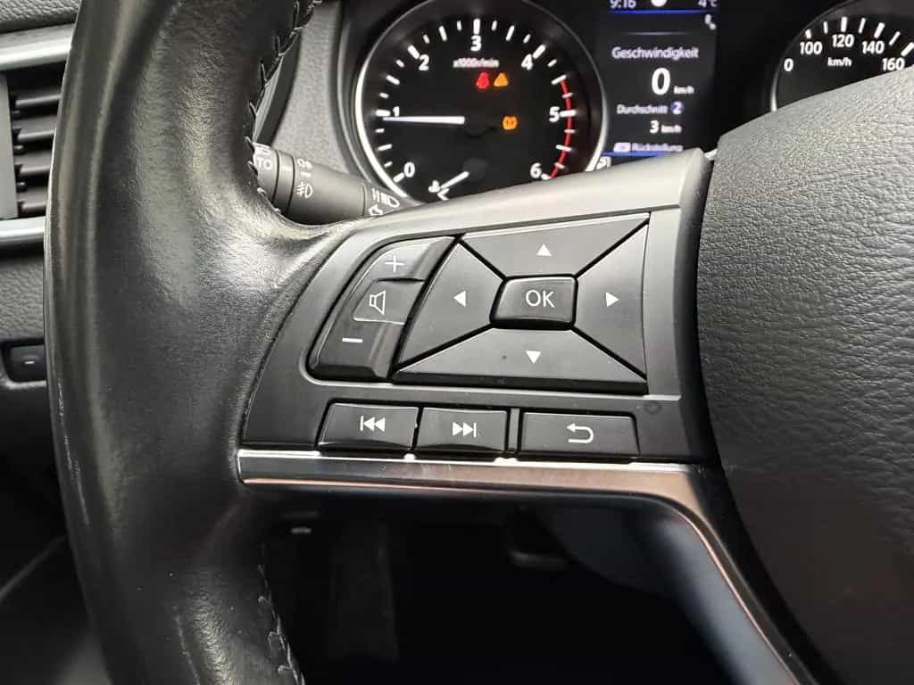 Nissan Qashqai 1.7 dCi Tekna LED Navi Pano Kamera AHK 05/2019-photo-29