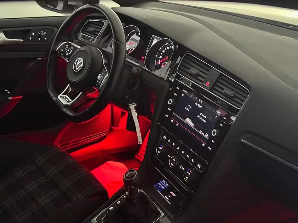 Volkswagen Golf GTI Matrix LED LFW ACC Navi Parkhilfen 08/2017-photo-13
