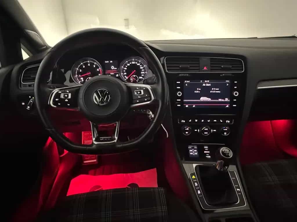 Volkswagen Golf GTI Matrix LED LFW ACC Navi Parkhilfen 08/2017-photo-15