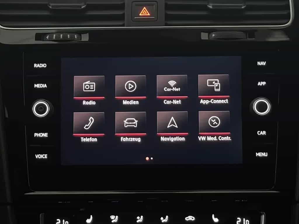Volkswagen Golf GTI Matrix LED LFW ACC Navi Parkhilfen 08/2017-photo-18
