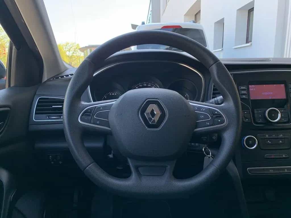 Renault Megane IV GRANDTOUR 1.2 TCE 100 LIFE KLIMA+RADIO 08/2017-photo-14