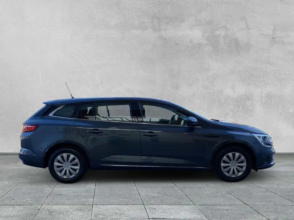 Renault Megane IV GRANDTOUR 1.2 TCE 100 LIFE KLIMA+RADIO 08/2017-photo-5
